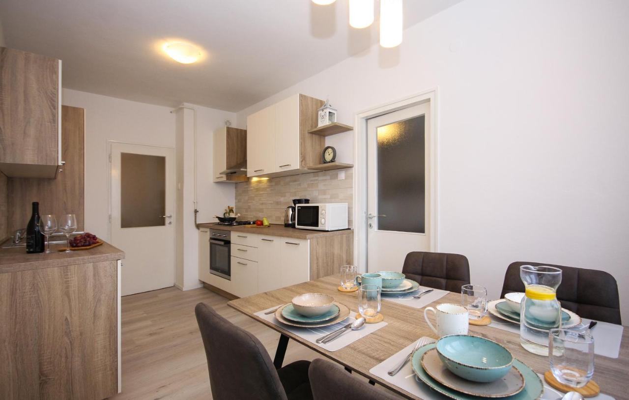 Apartman Nonno Pula Exterior foto